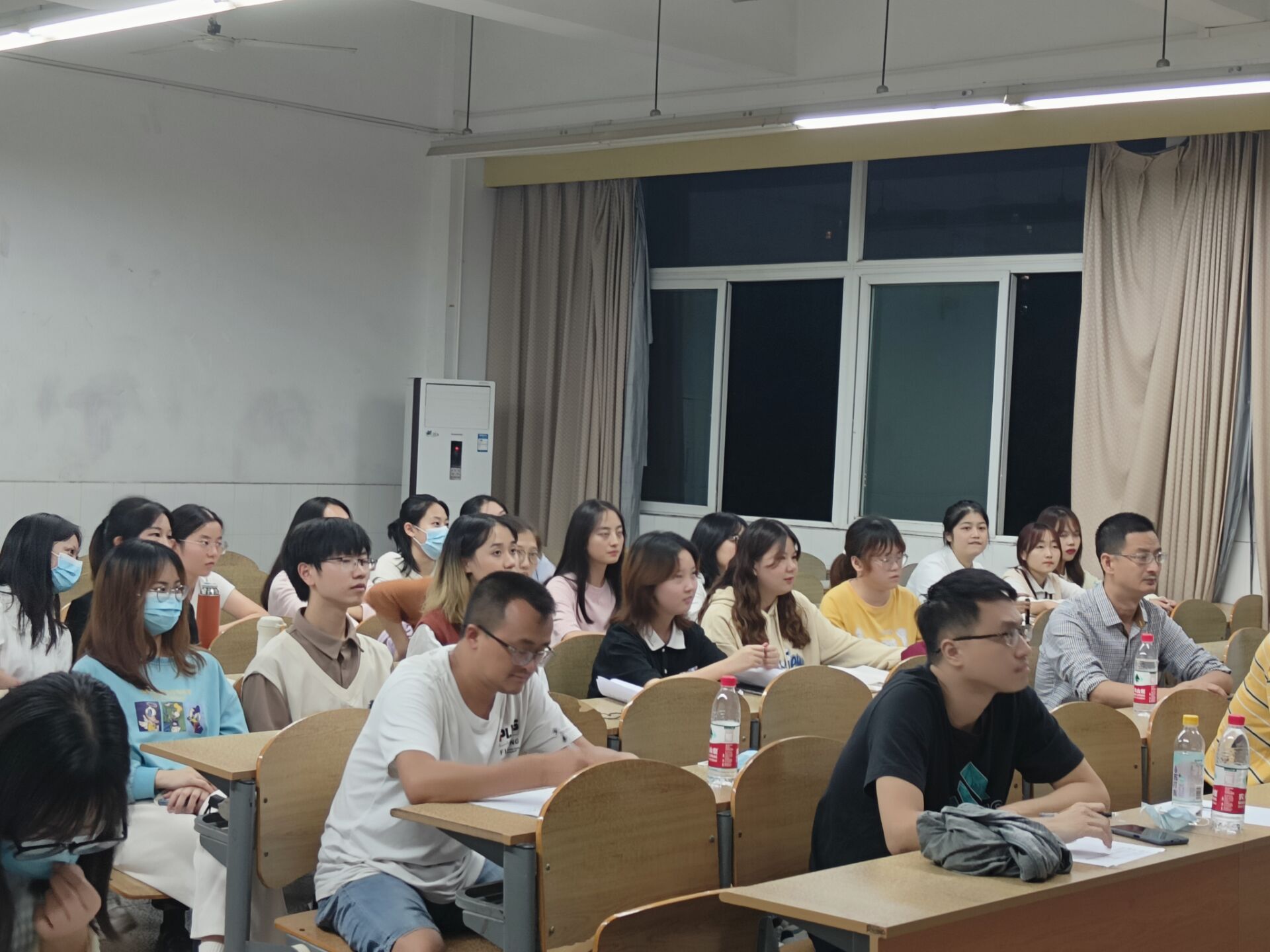 师范技能大赛现场.jpg