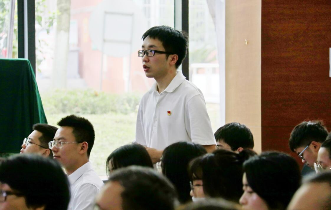 刘根儒发言.jpg